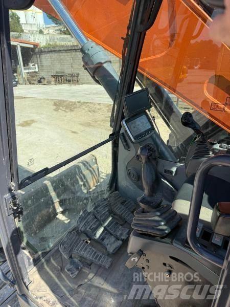 Doosan DX235LCR Paletli ekskavatörler