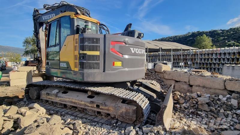 Volvo ecr235 Paletli ekskavatörler