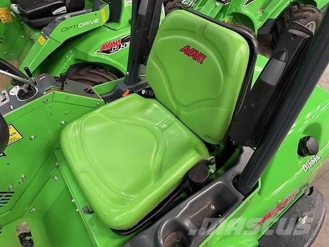 Avant 528 Skid steer loderler