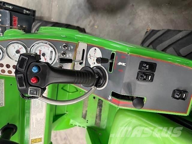 Avant 528 Skid steer loderler