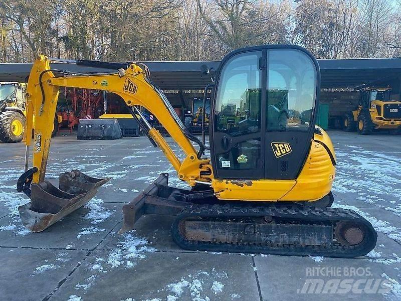 JCB 8045 ZTS Paletli ekskavatörler