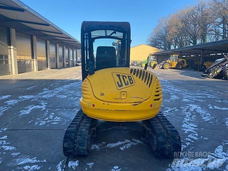 JCB 8045 ZTS Paletli ekskavatörler