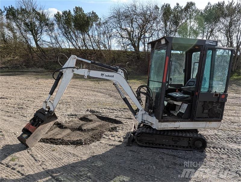 Bobcat X220 Mini ekskavatörler, 7 tona dek