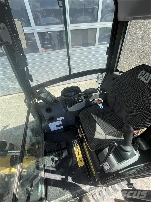CAT 301.8 Mini ekskavatörler, 7 tona dek