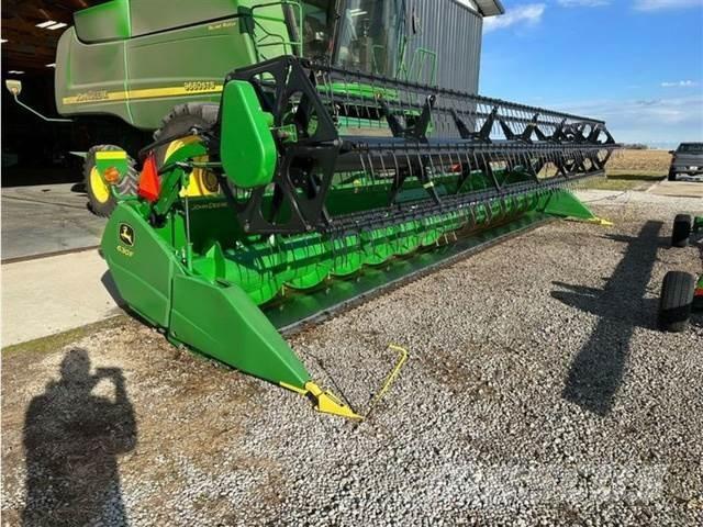 John Deere 630F Diger