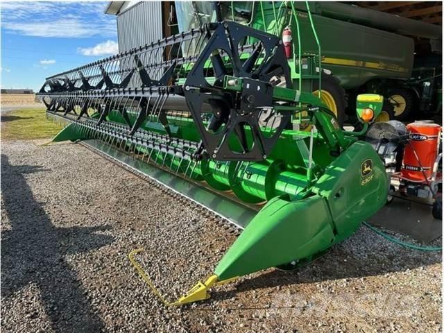 John Deere 630F Diger