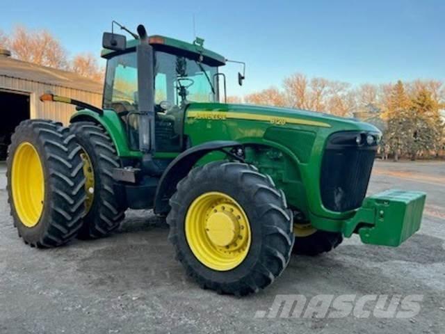 John Deere 8120 Diger