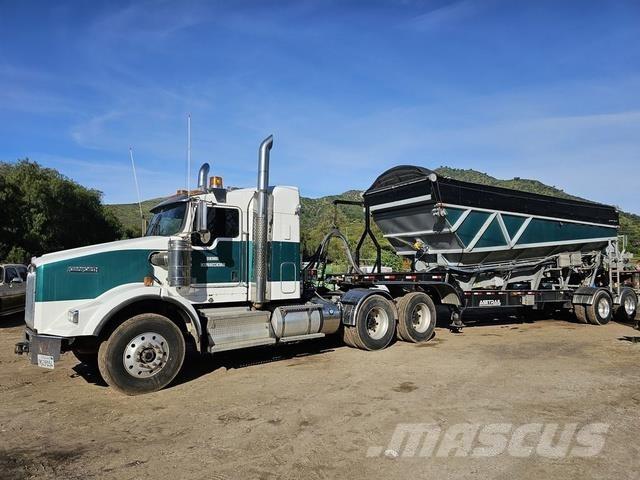 Kenworth T800B Diger
