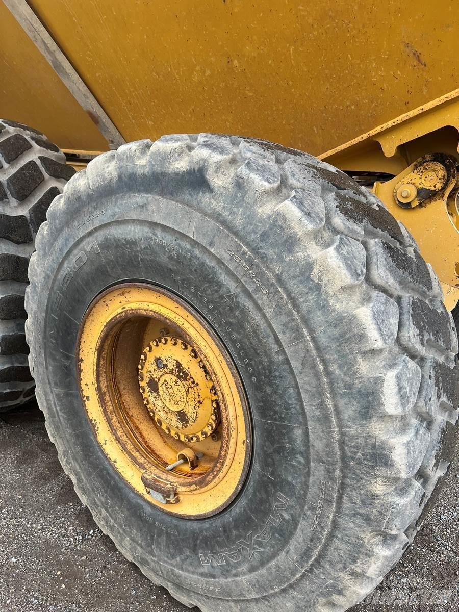 Bell B30E Belden kirma kaya kamyonu
