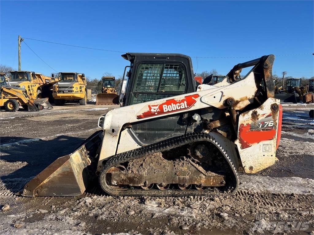 Bobcat T76 Skid steer loderler