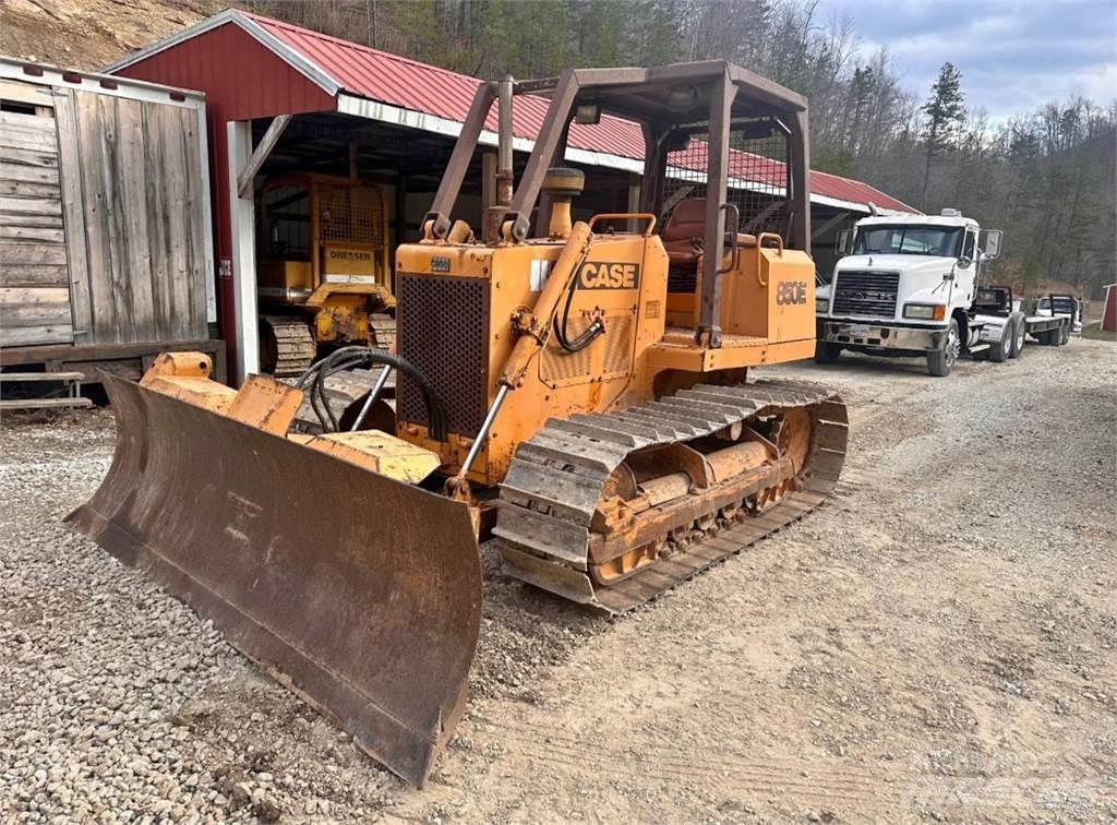 CASE 850E Paletli dozerler