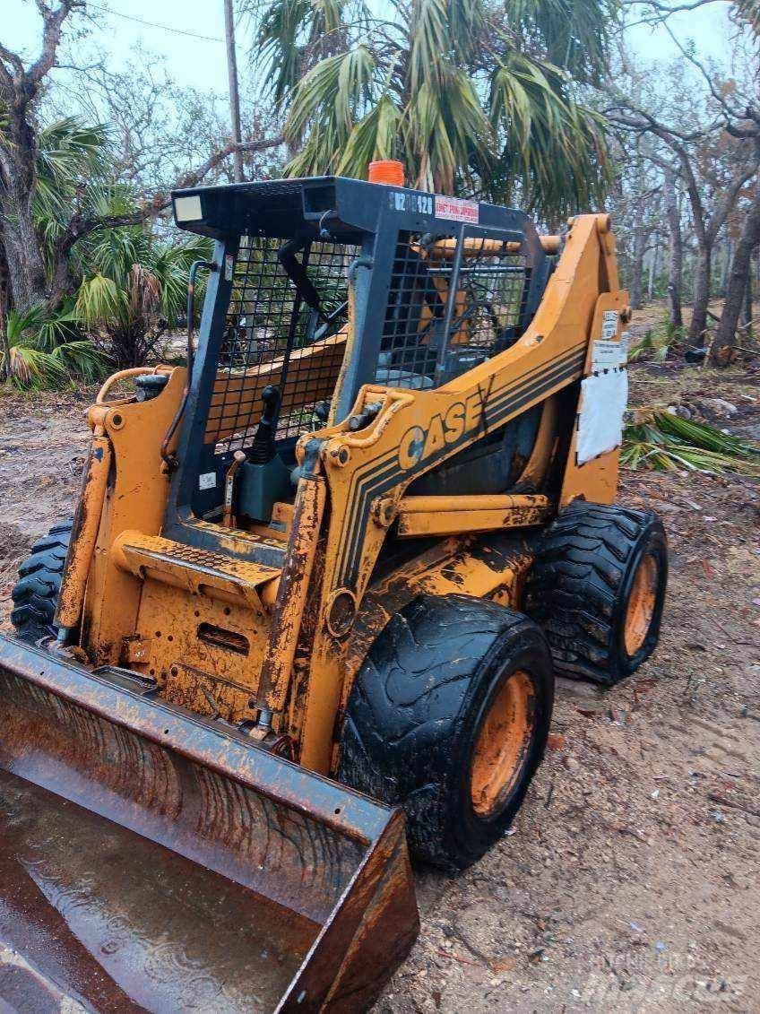 CASE 95XT Skid steer loderler