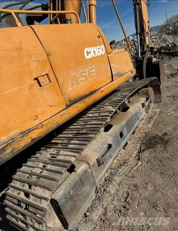 CASE CX160 Paletli ekskavatörler