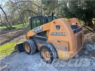 CASE SR250 Skid steer loderler