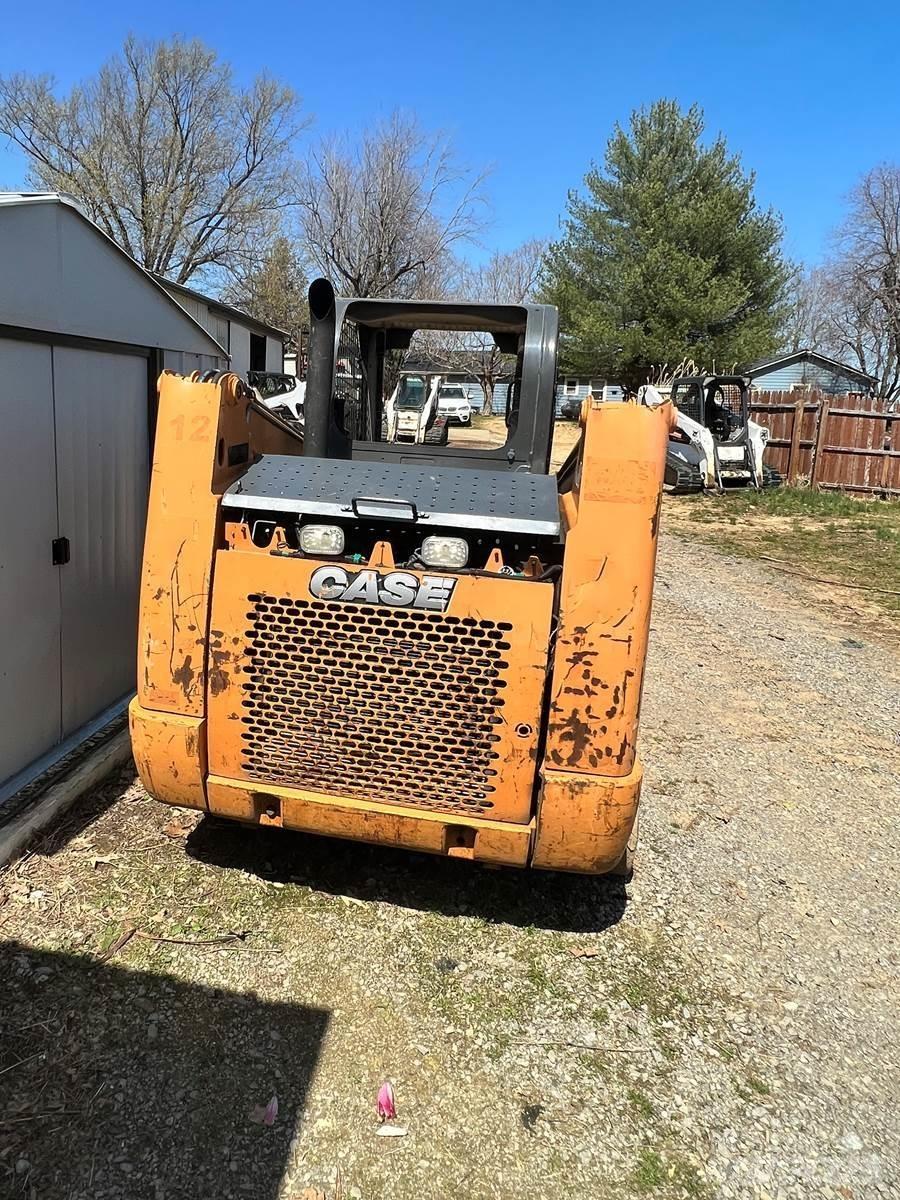 CASE TR270 Skid steer loderler