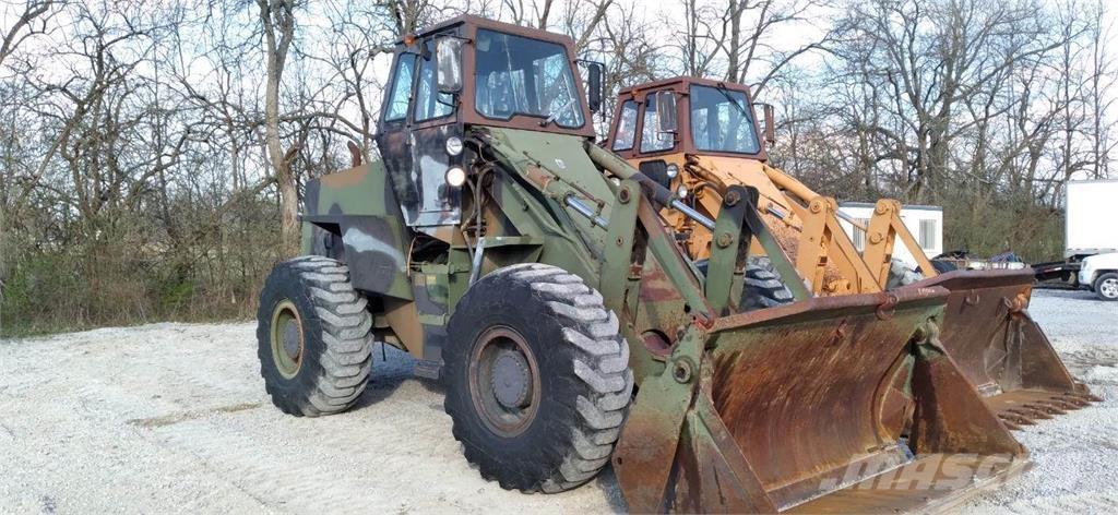 CASE W24 Tekerlekli yükleyiciler