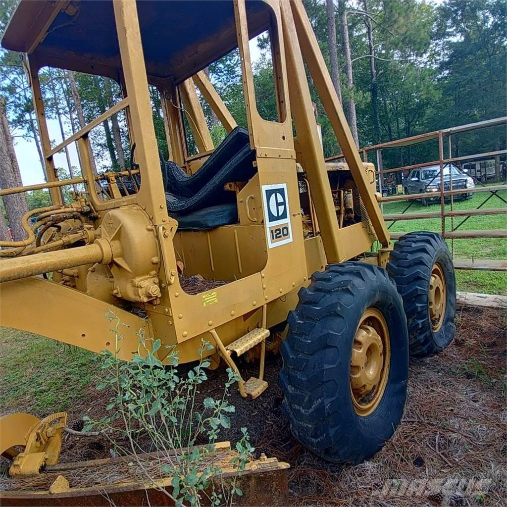 CAT 120 Greyderler