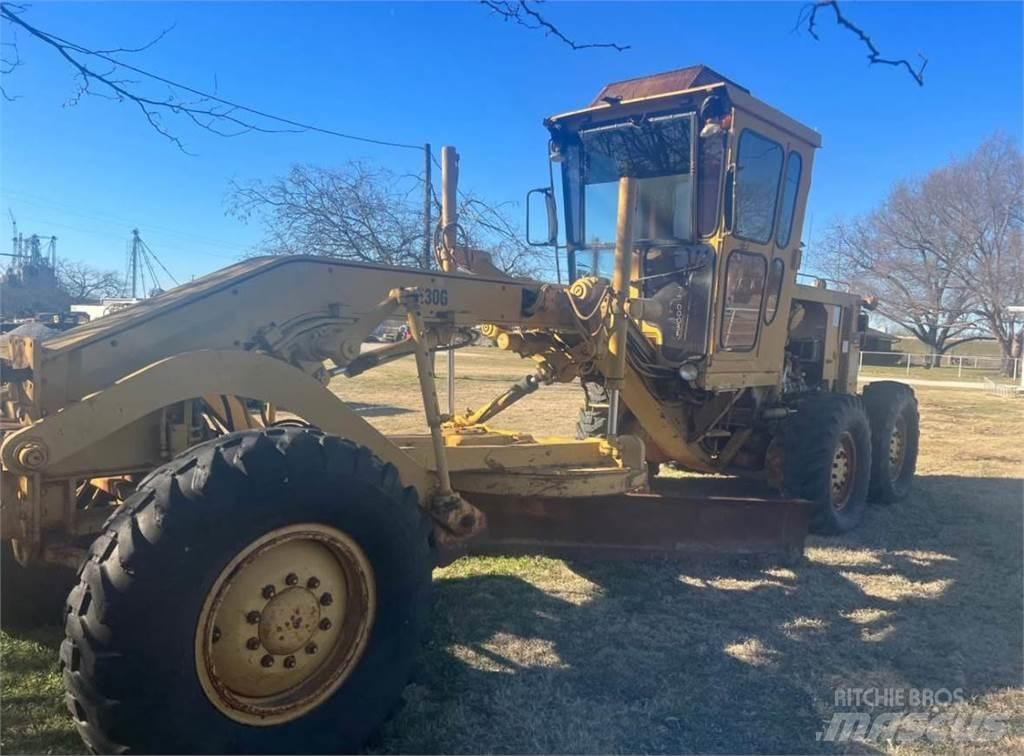 CAT 130G Greyderler