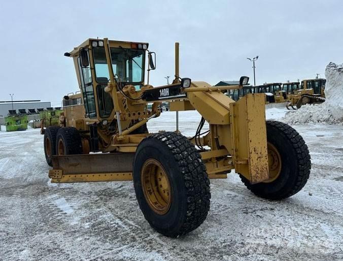 CAT 140H Greyderler