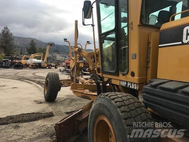 CAT 143H Greyderler