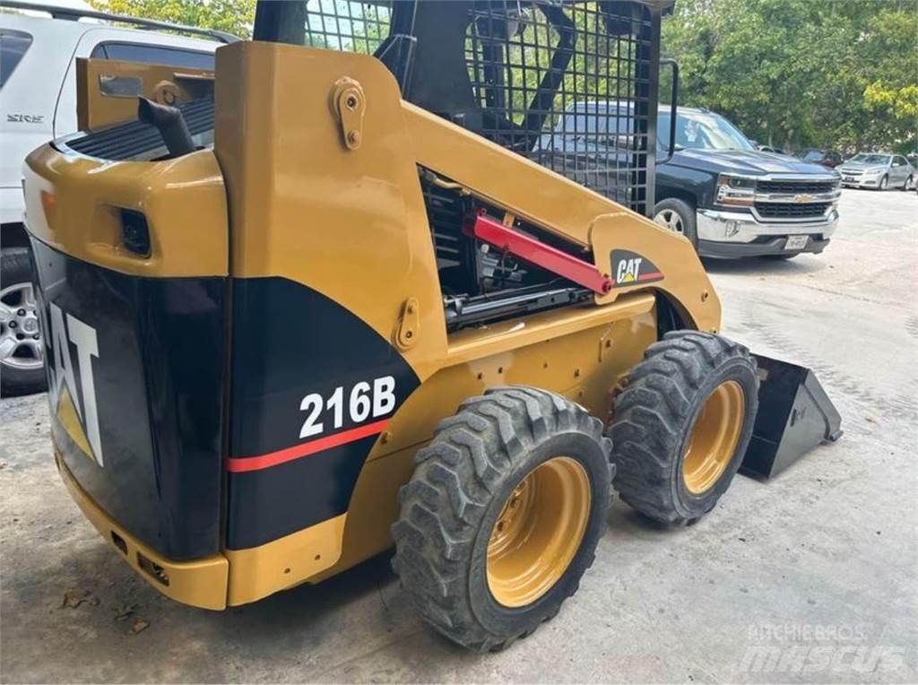 CAT 216B Skid steer loderler