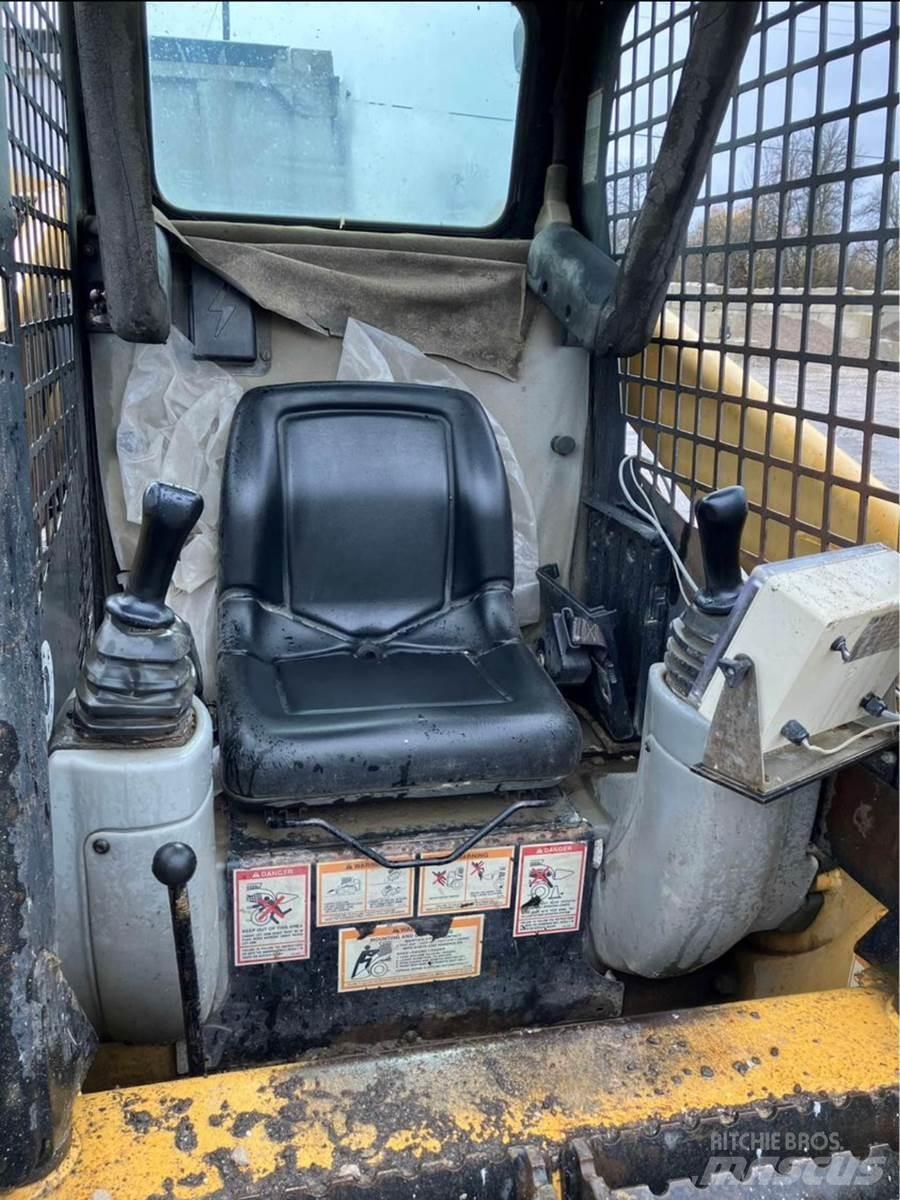 CAT 246 Skid steer loderler