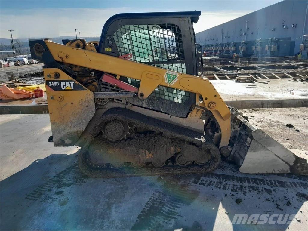 CAT 249D Skid steer loderler