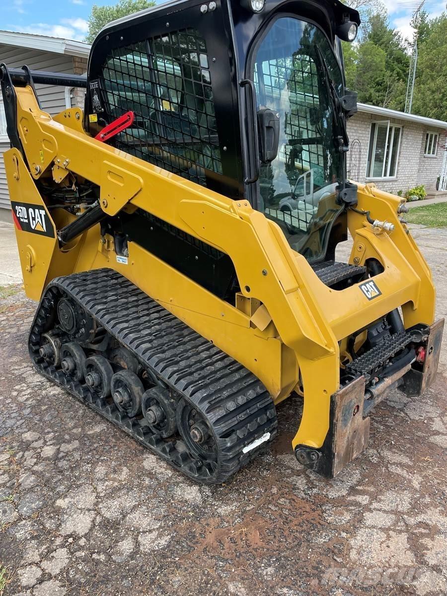 CAT 257D Skid steer loderler