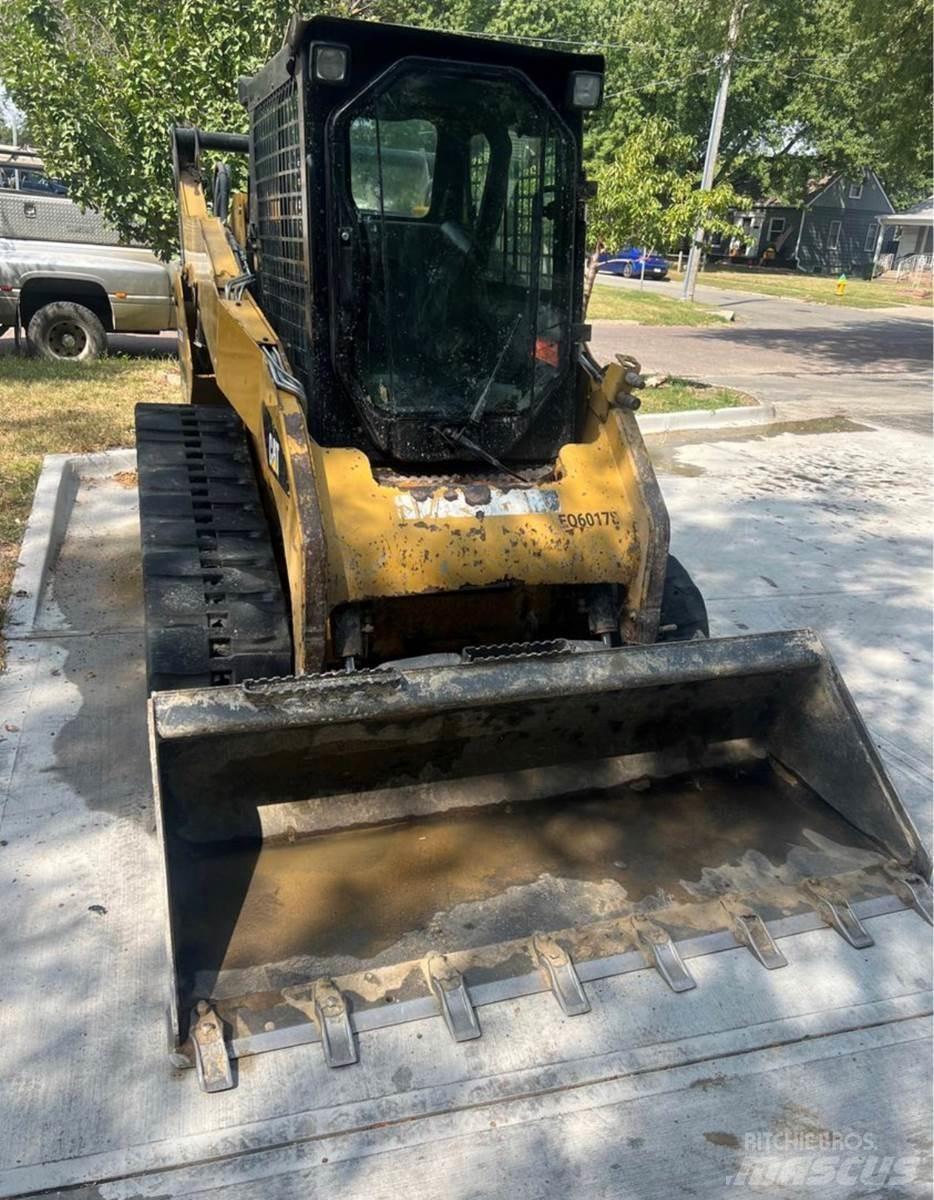 CAT 259B3 Skid steer loderler