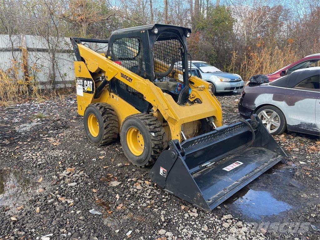 CAT 262D Skid steer loderler