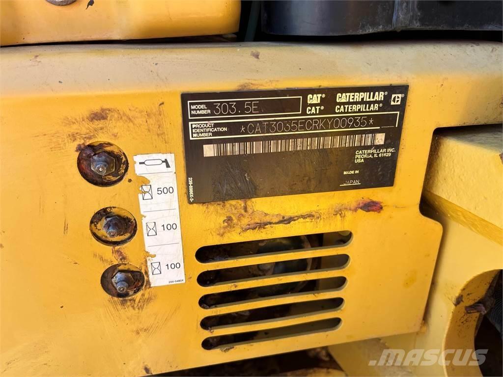 CAT 303.5 Paletli ekskavatörler