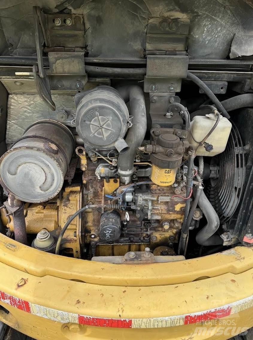CAT 304CR Mini ekskavatörler, 7 tona dek