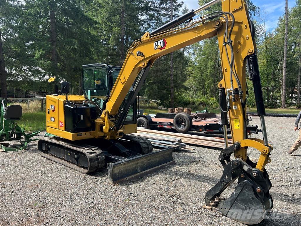 CAT 306CR Paletli ekskavatörler