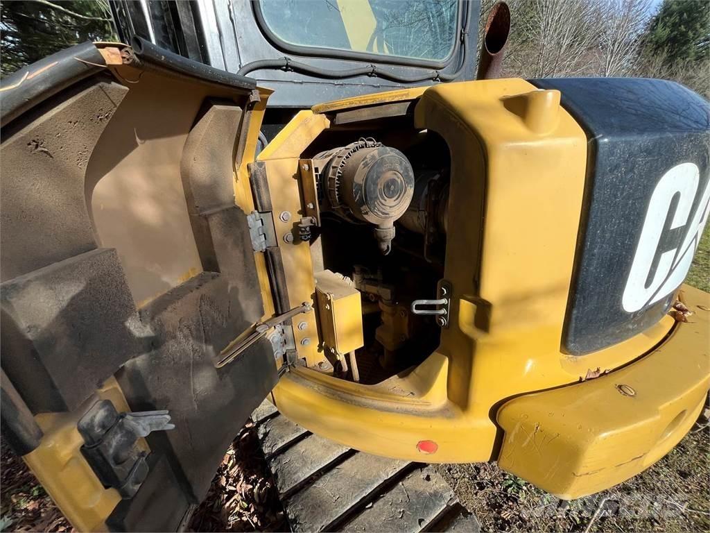 CAT 308E Paletli ekskavatörler