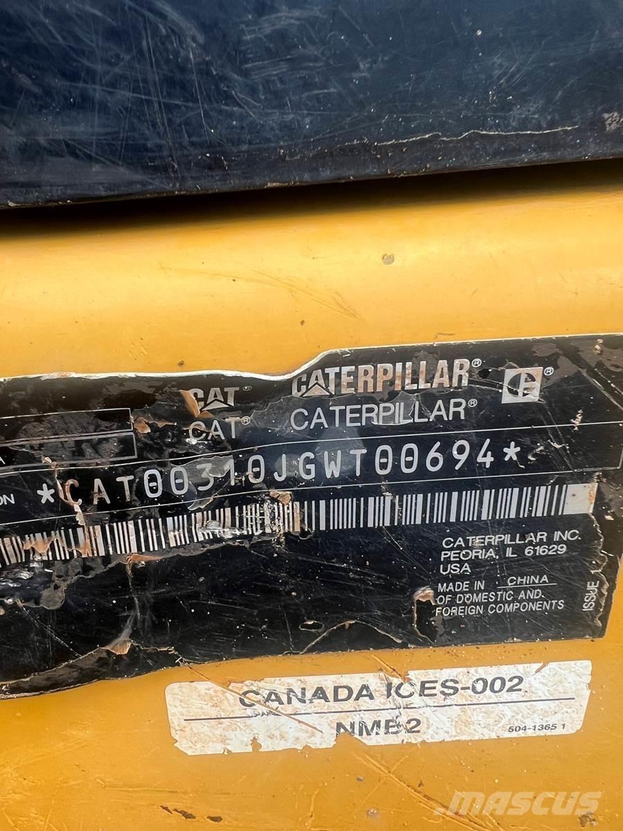 CAT 310 Paletli ekskavatörler