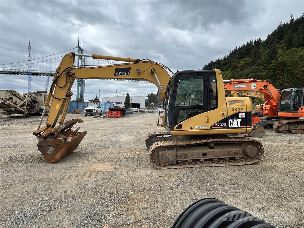 CAT 311C Paletli ekskavatörler