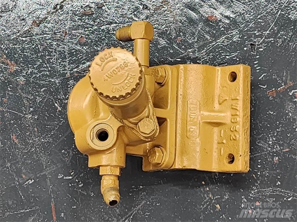 CAT 3208 Diger aksam