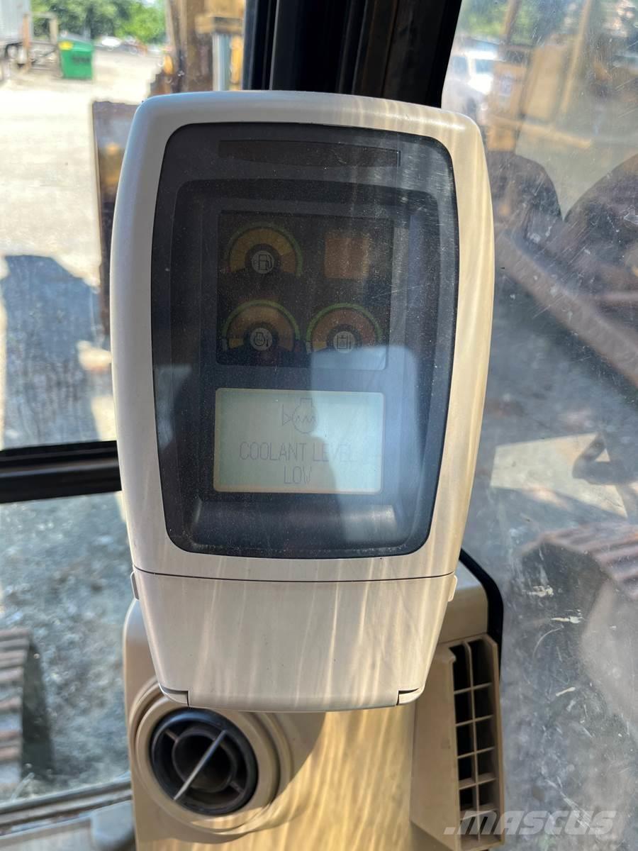 CAT 320CL Paletli ekskavatörler