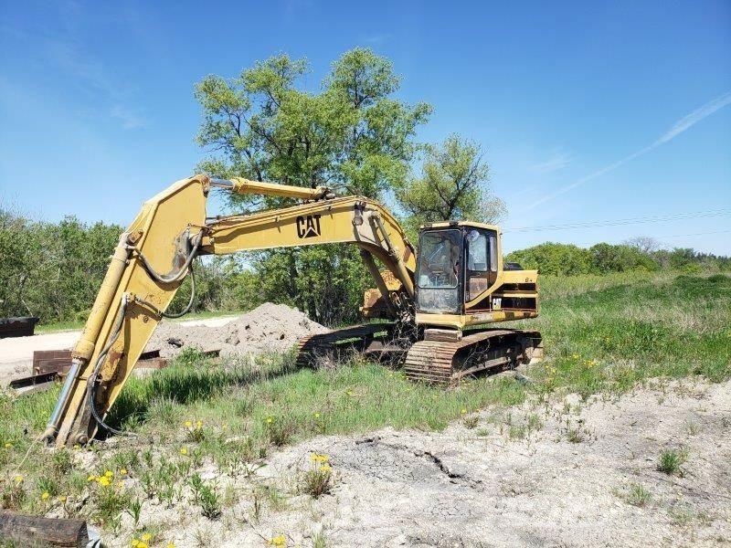 CAT 320L Paletli ekskavatörler