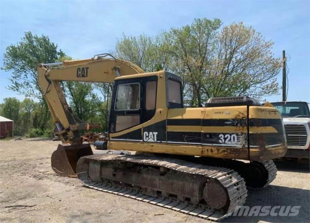 CAT 320L Paletli ekskavatörler