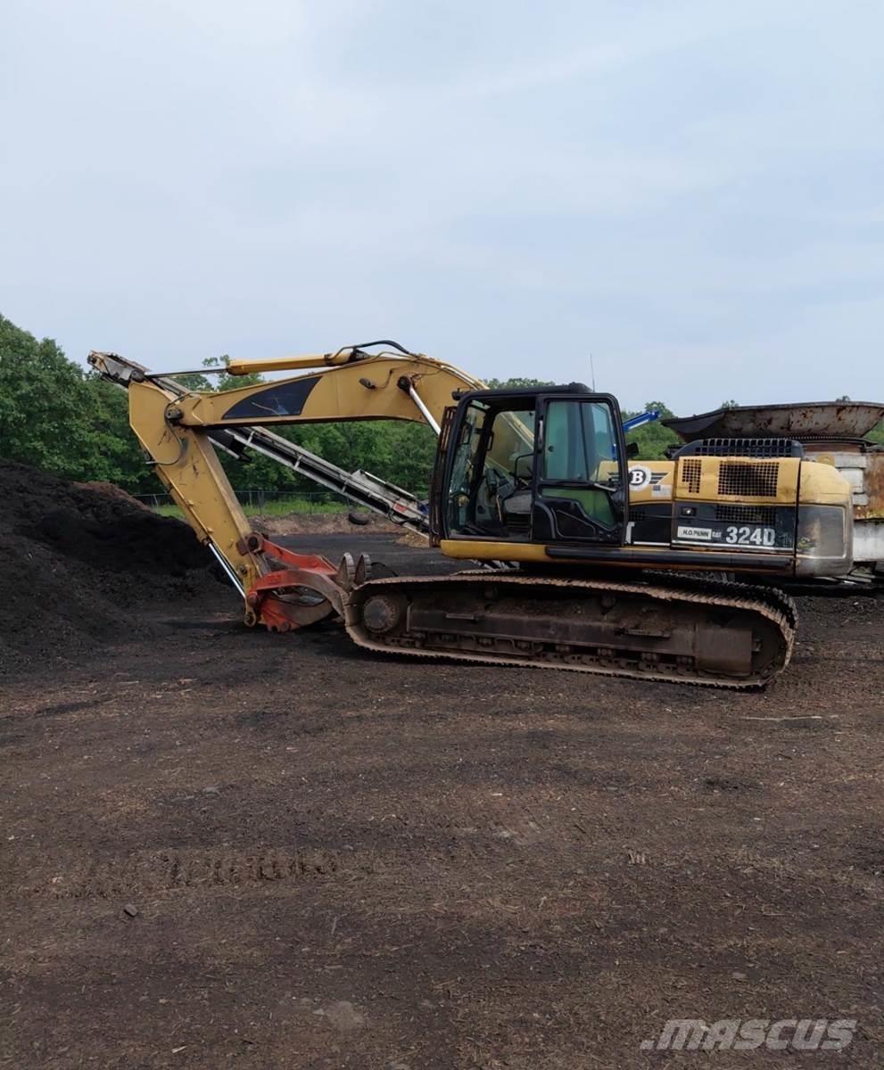 CAT 324D Paletli ekskavatörler