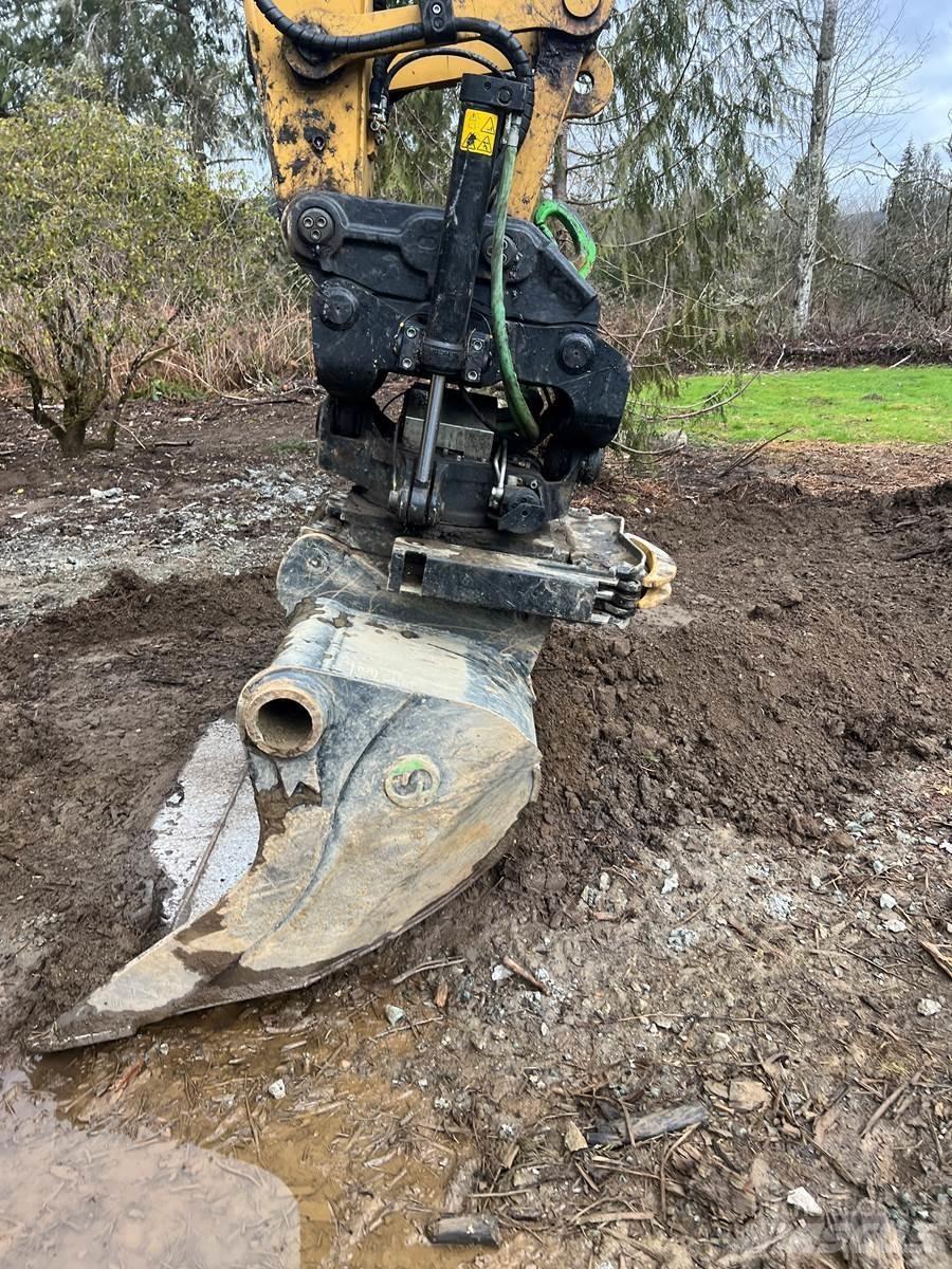 CAT 325 Paletli ekskavatörler