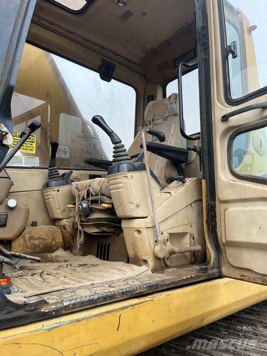 CAT 325 Paletli ekskavatörler