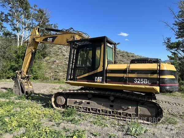 CAT 325BL Paletli ekskavatörler