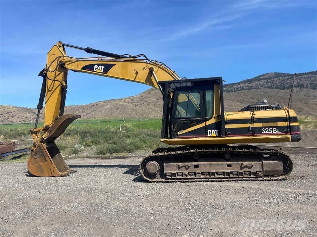 CAT 325BL Paletli ekskavatörler
