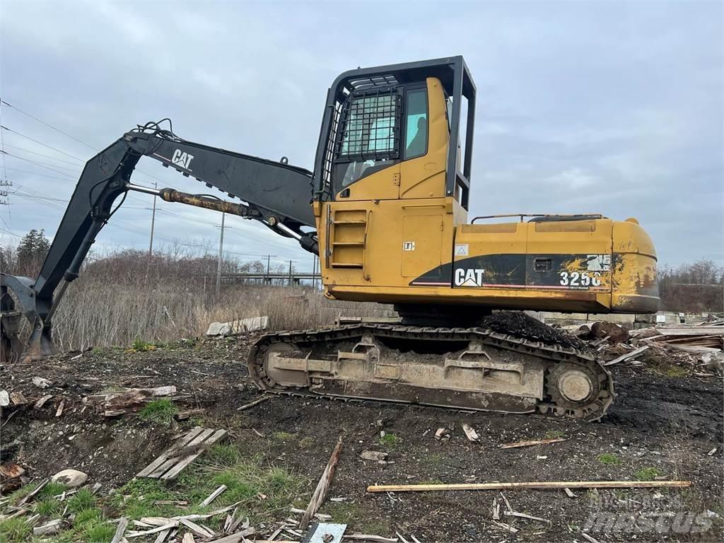 CAT 325C Mafsalli yükleyiciler
