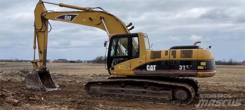 CAT 325CL Paletli ekskavatörler