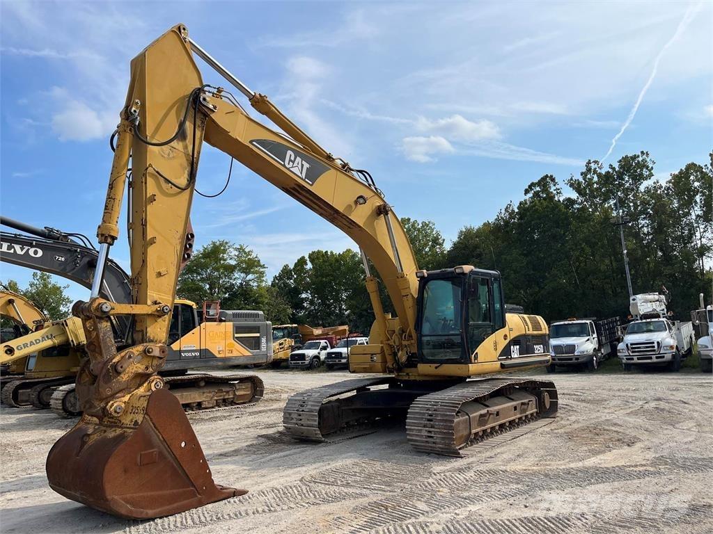 CAT 325DL Paletli ekskavatörler