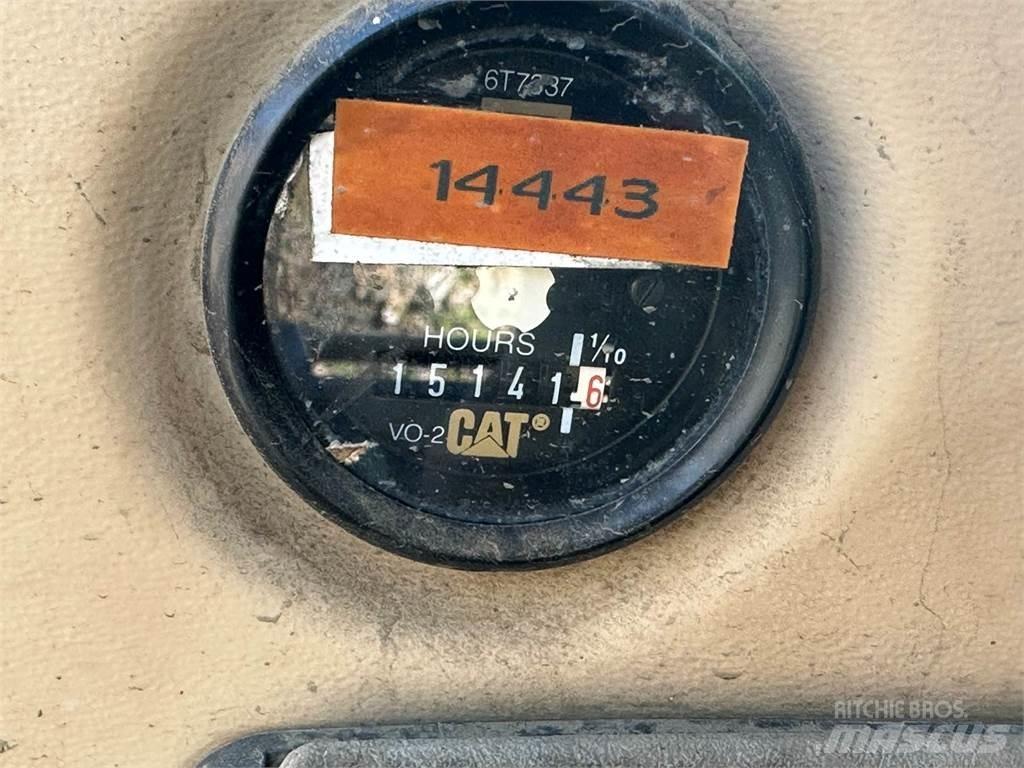 CAT 330B Paletli ekskavatörler