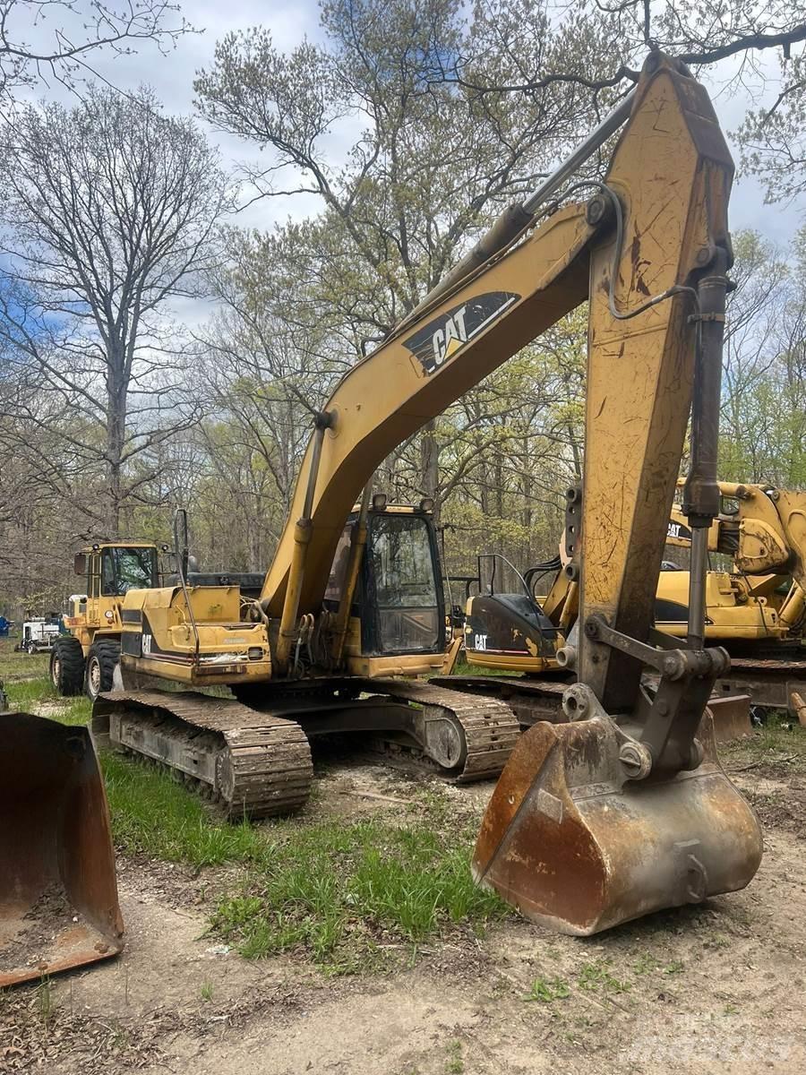 CAT 330BL Paletli ekskavatörler
